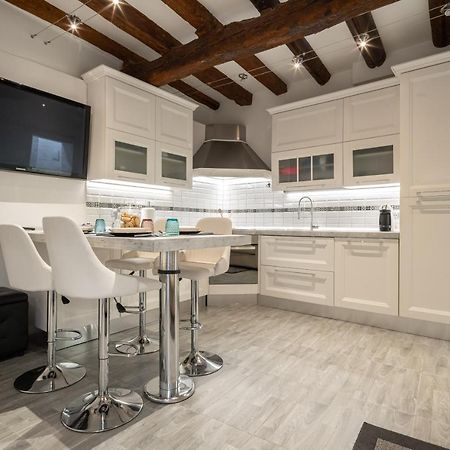Rialto Boutique Apartment Venice Exterior photo